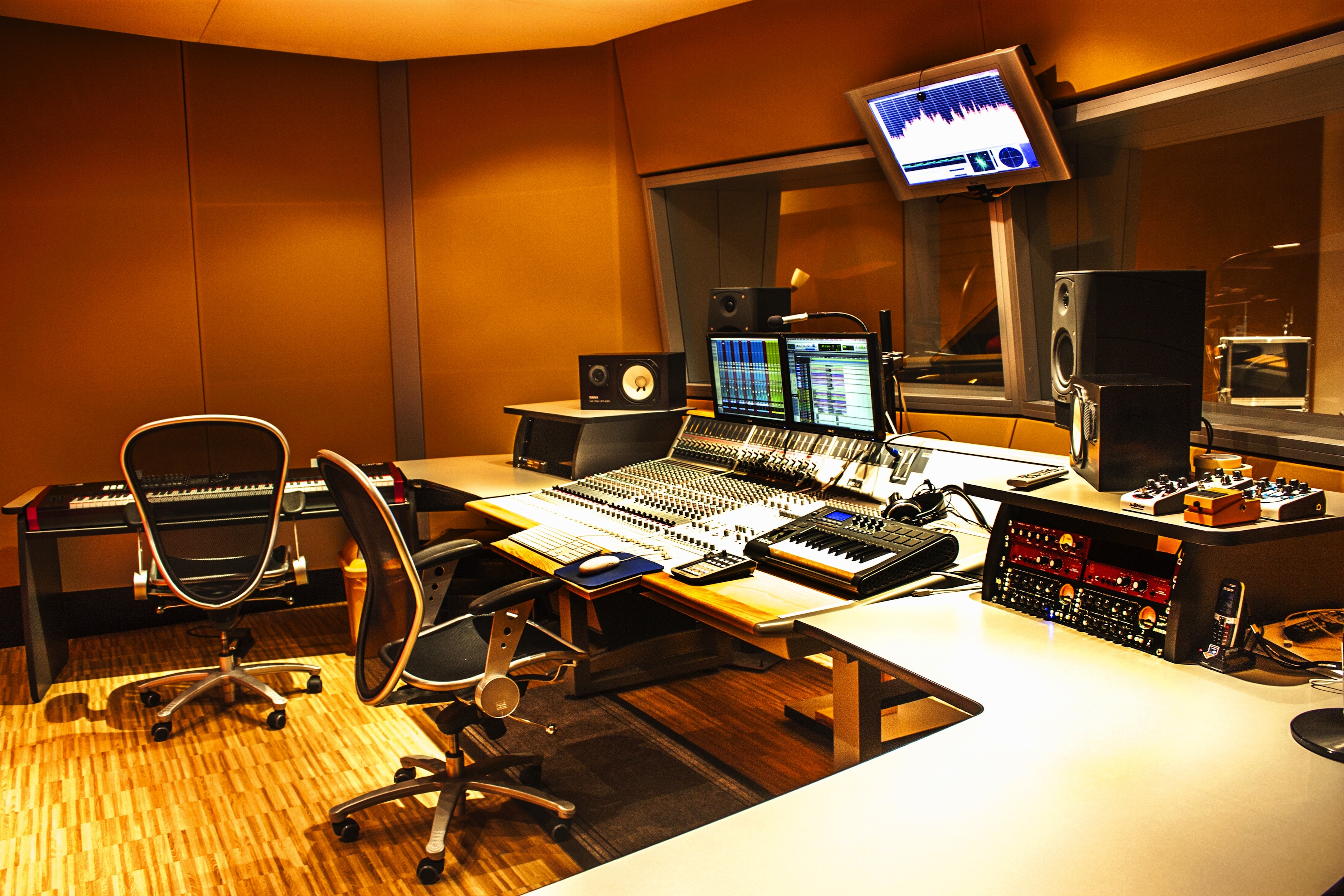Santorso. la sala musicale diventa studio di registrazione ... Creare uno studio di registrazione