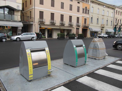 Campane interrate di piazza Scalcerle.