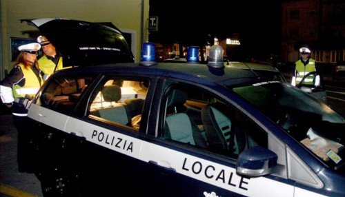 polizia-locale notte
