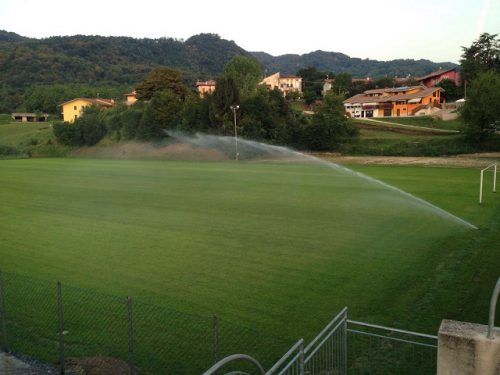 monte di malo - campo irrigato con acqua sorgente