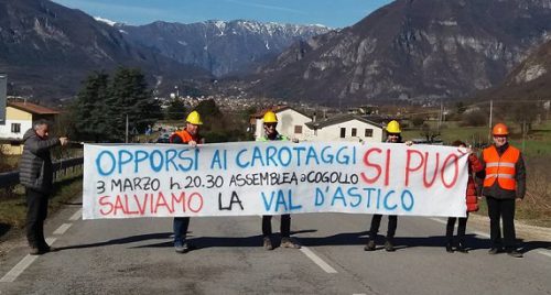 gruppo No valdastico a cogollo 25 febbraio