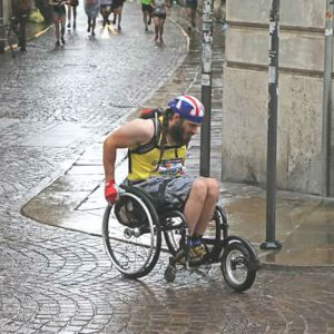 federico rossi runner in carrozzina