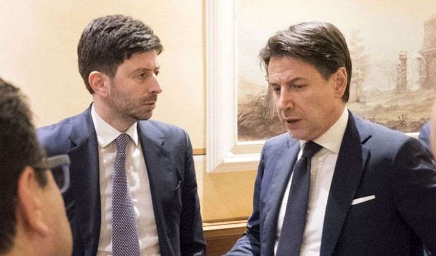 Stato di emergenza prorogato fino al 31 gennaio 2021, la bozza del dpcm ...