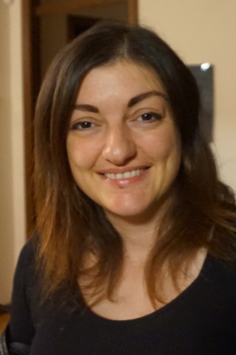 Da commercialista a scrittrice. A Carrè Isabella Ranieri dà vita al suo ...