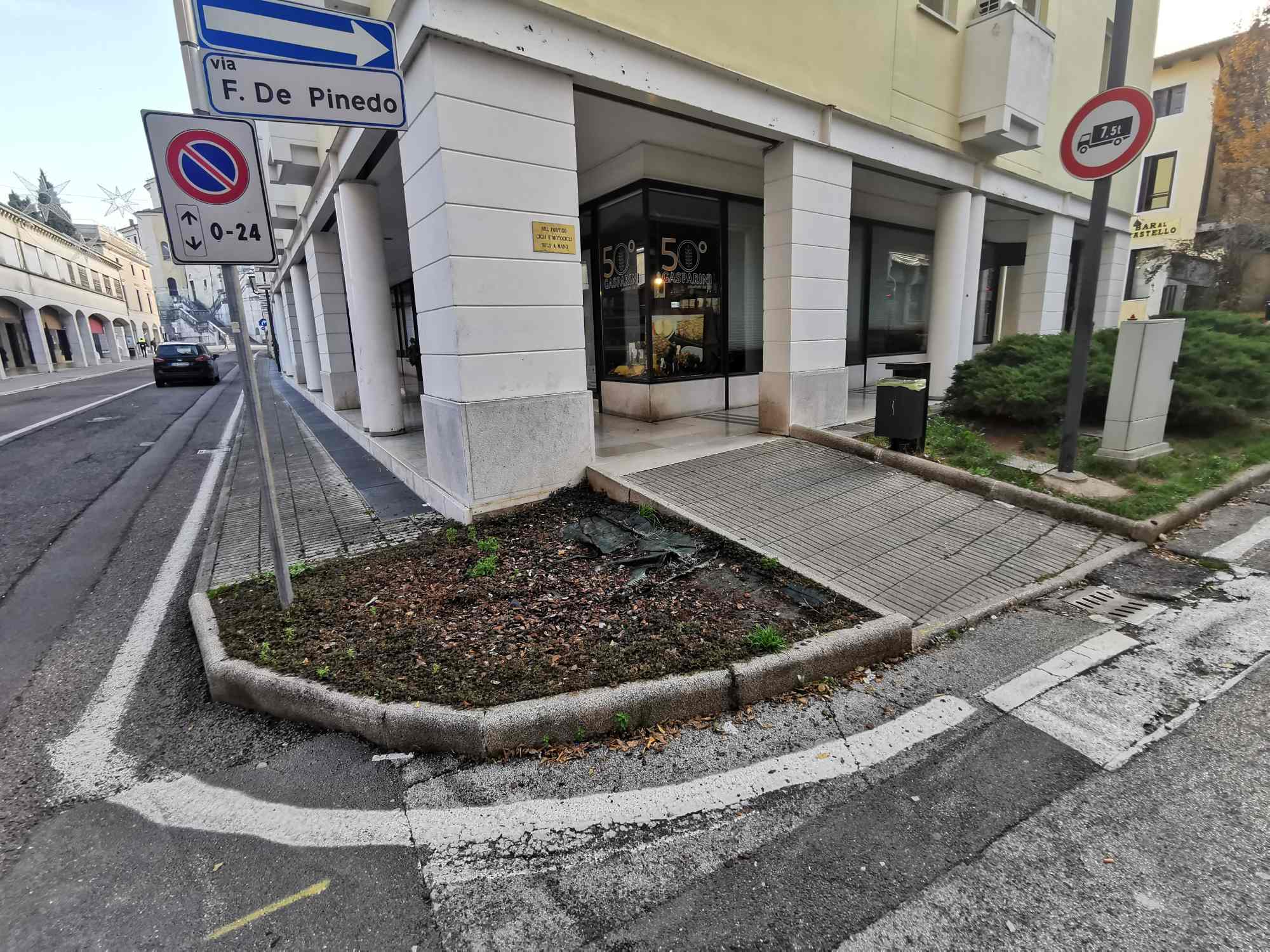 Schio. Al via i lavori per nuovo attraversamento pedonale in via Cap ...