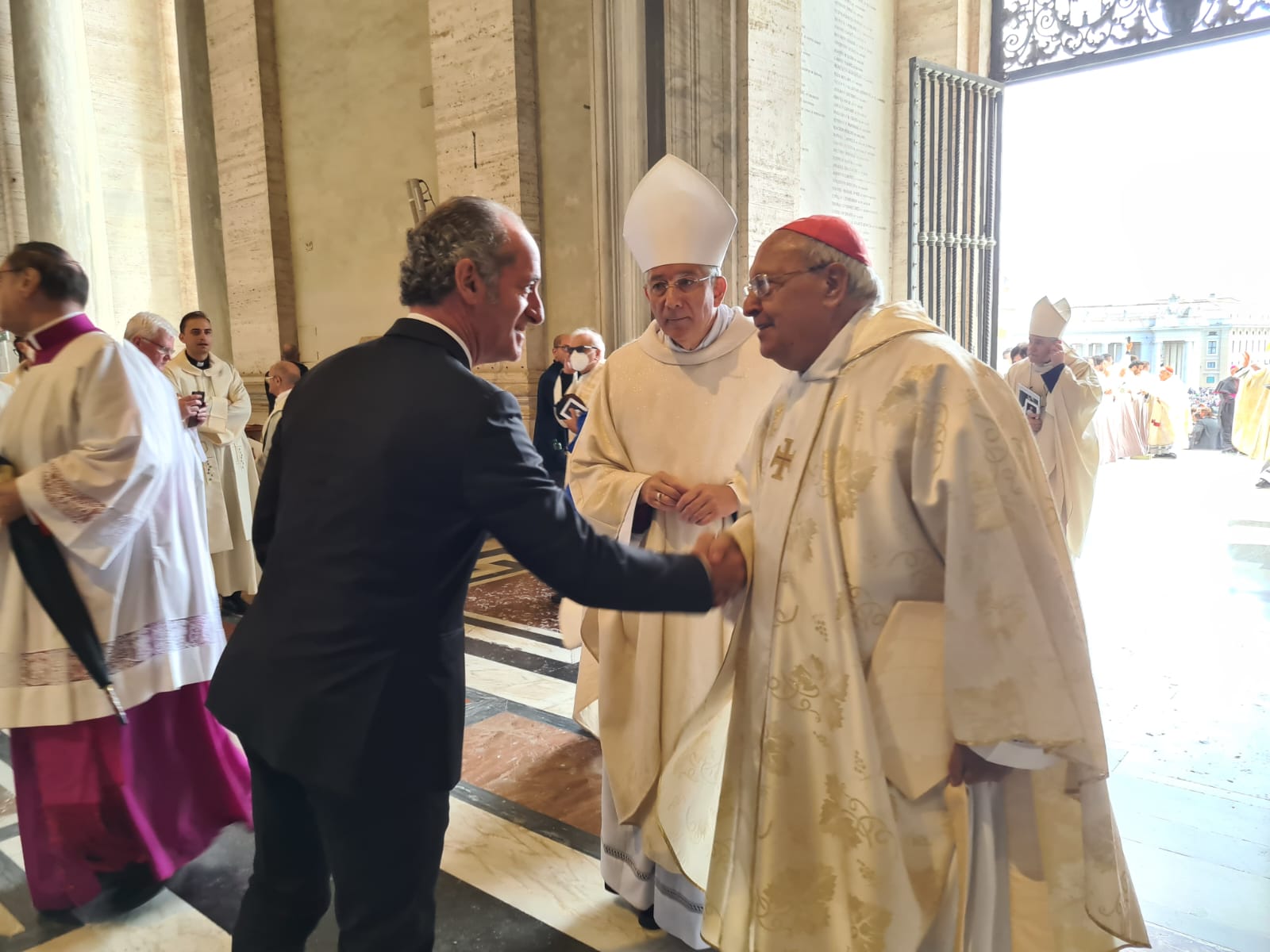Papa Luciani è beato. Zaia: 