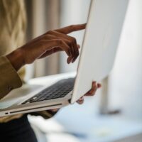 Niente più caos in azienda: i 10 migliori software note spese per le PMI italiane